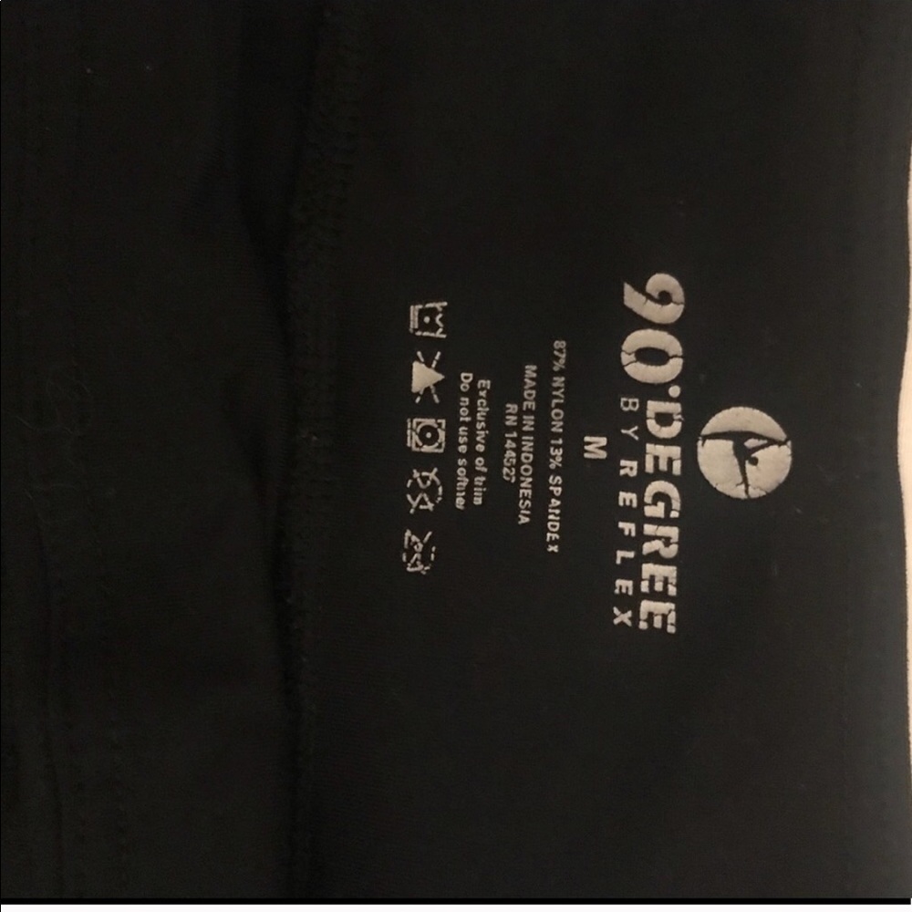 Black Cropped workout Pants!